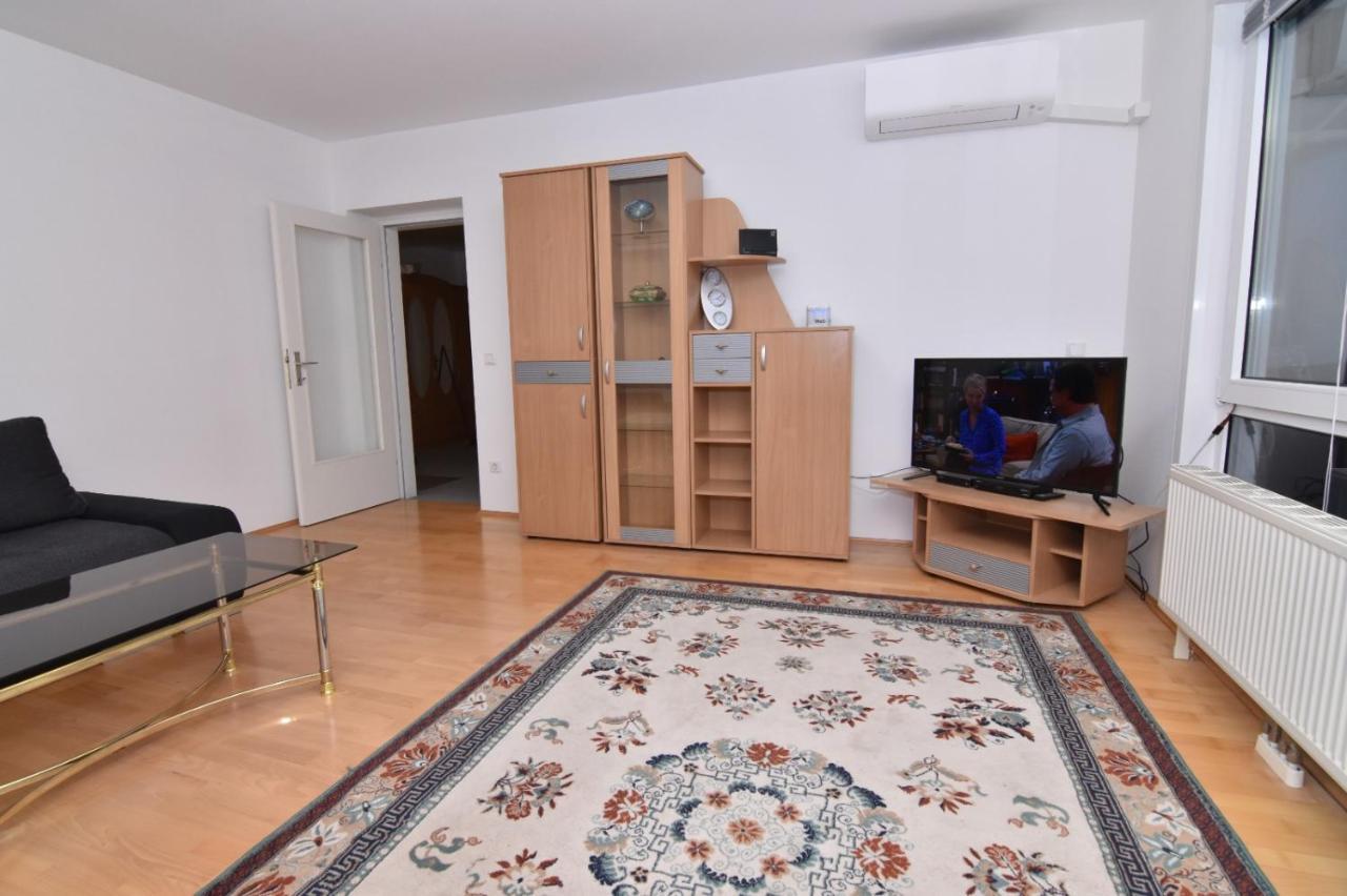 Modern At Vic Apartment Wien